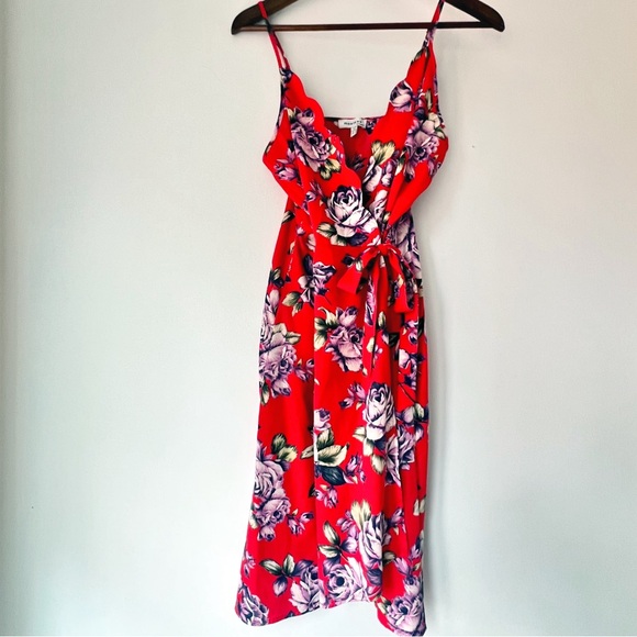 Monteau Dresses & Skirts - Monteau Los Angeles Red Floral Wrap Mini Dress Size Medium